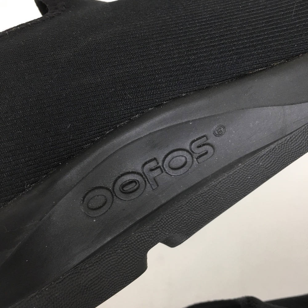 OOFOS Men’s OOmg EeZee Low Recovery Shoes Black Comfort Slip On Loafers Size 12 - Picture 9 of 13